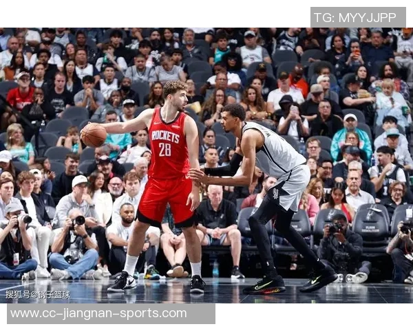 战力榜揭晓雷霆掘金火箭强势领跑活塞连胜冲击前五湖人勇士快船表现不佳