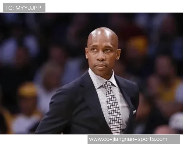 卢指导称赞布朗三分球表现称其为伟大球员应有的风范