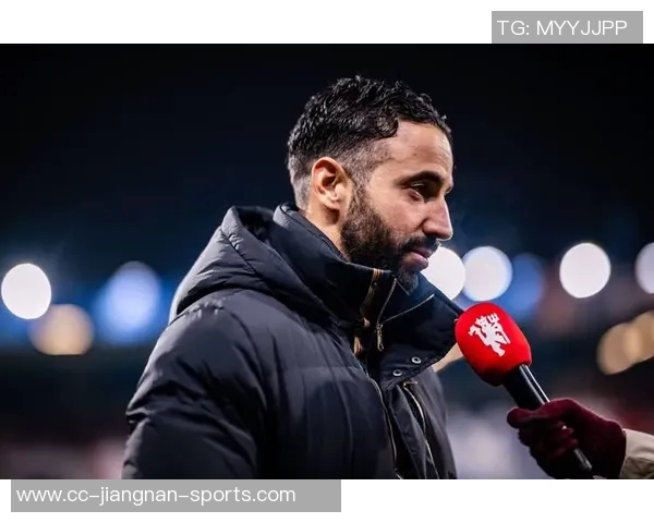 电讯报分析舍什科缺阵后阿莫林的战术调整与库尼亚芒特的角色变化