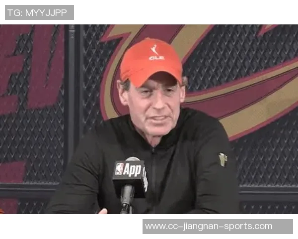 阿特金森点评球队表现称活力不足前场篮板被对手抢七个 阿特金森点评球队表现称活力不足前场篮板被对手抢七个