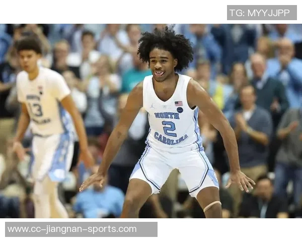 黄蜂主帅谈科比怀特恢复情况称趋势向好尚无复出时间表 黄蜂主帅谈科比怀特恢复情况称趋势向好尚无复出时间表